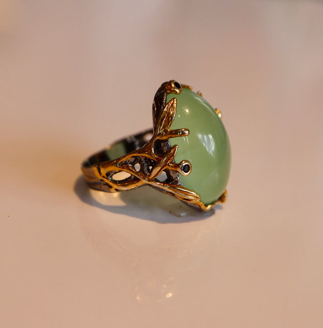 Prehnite & Sapphire Ring