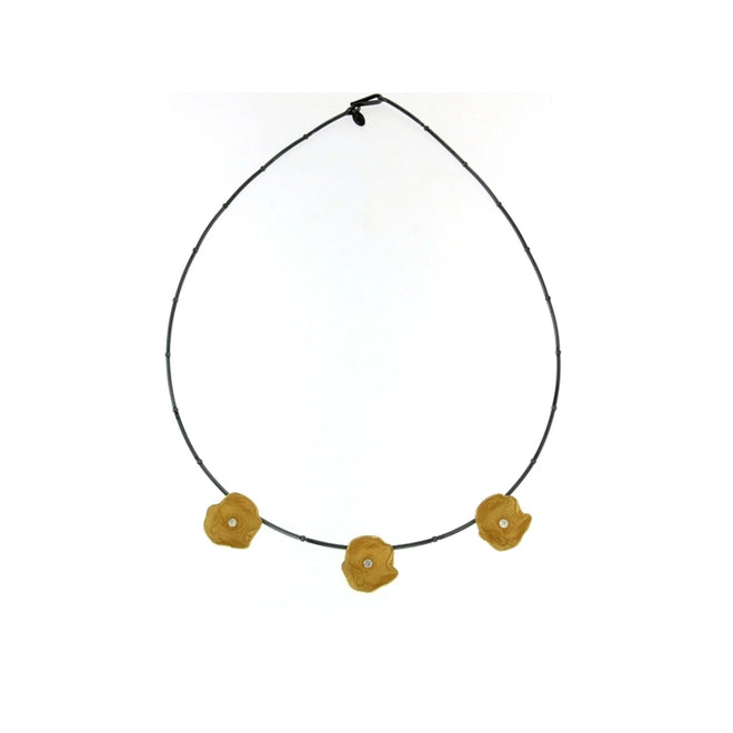 3 Petal Necklace Gold