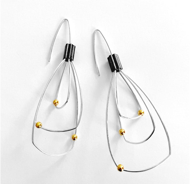 The Whisk Style Earrings