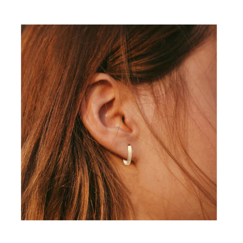 Gold-Filled Textured Hoop Earrings (5/8″) — Sterling Posts