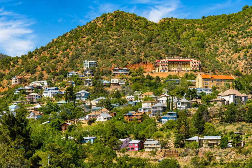 Hillside view of Jerome Arizona with historic buildings, local shops, and art galleries near Sedona