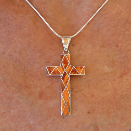 Spiny Oyster Inlaid Necklace