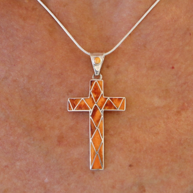 Spiny Oyster Inlaid Necklace