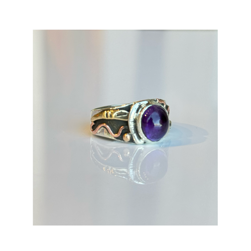 Amethyst stone Inlaid Ring