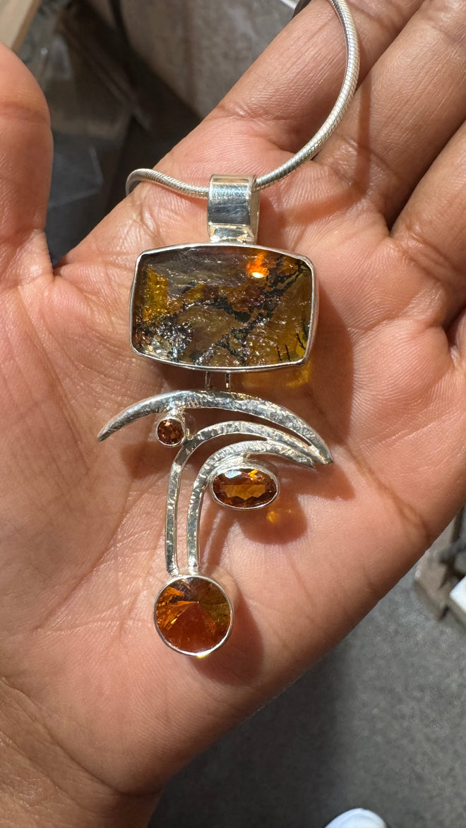 NECK SS DENDRITIC QTZ LGE RECTANGLE/3 - CITRINE
