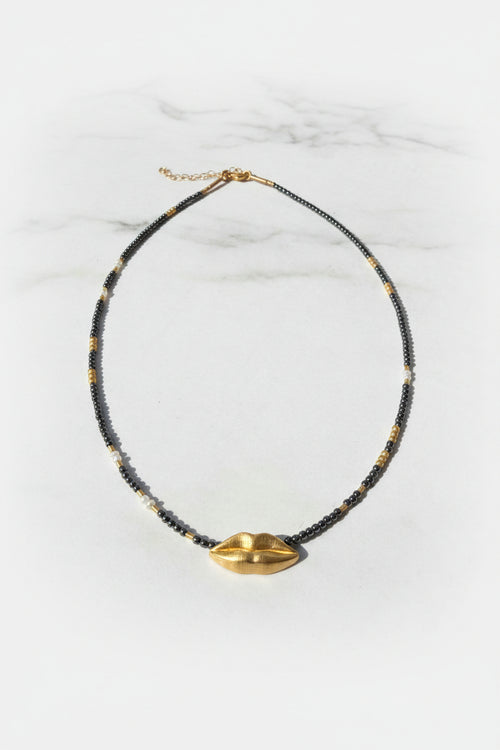 Grey Hematite Beaded Necklace with Lips Pendent