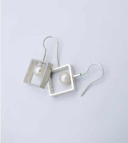 Pearl in Square Earings