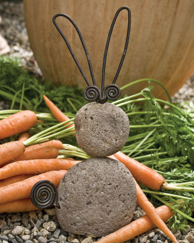 Stone Rabbit Critter – Raku Gallery