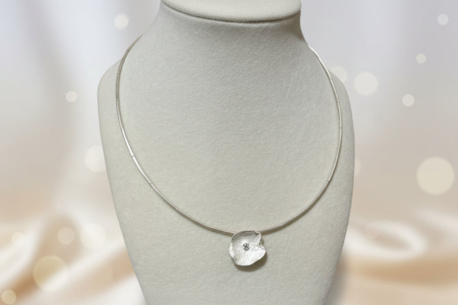 Silver Petal Choker Necklace with Cubic Zirconia (Large)