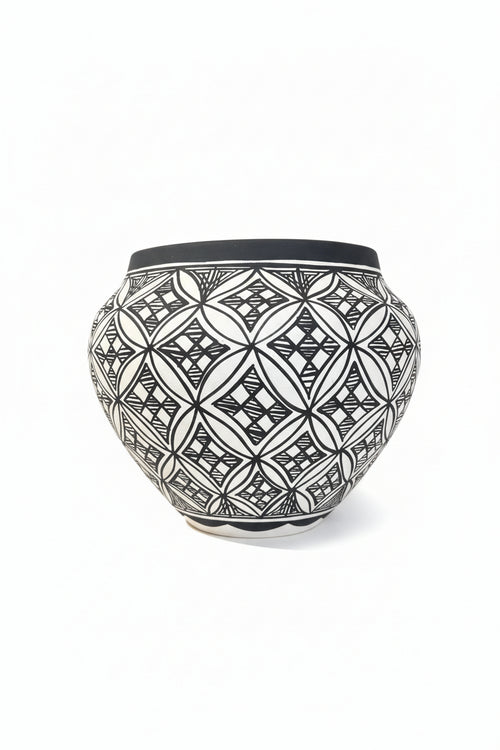 E Antonio Joe (Acoma Tribe) Ceramic Vase 9.5"H x 12"W