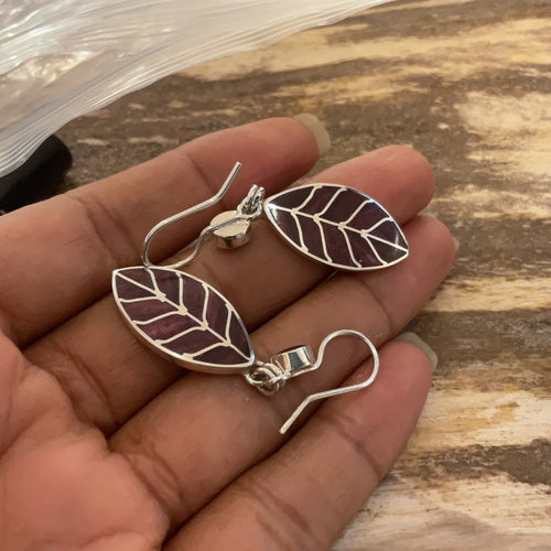 Sugilite leaf er