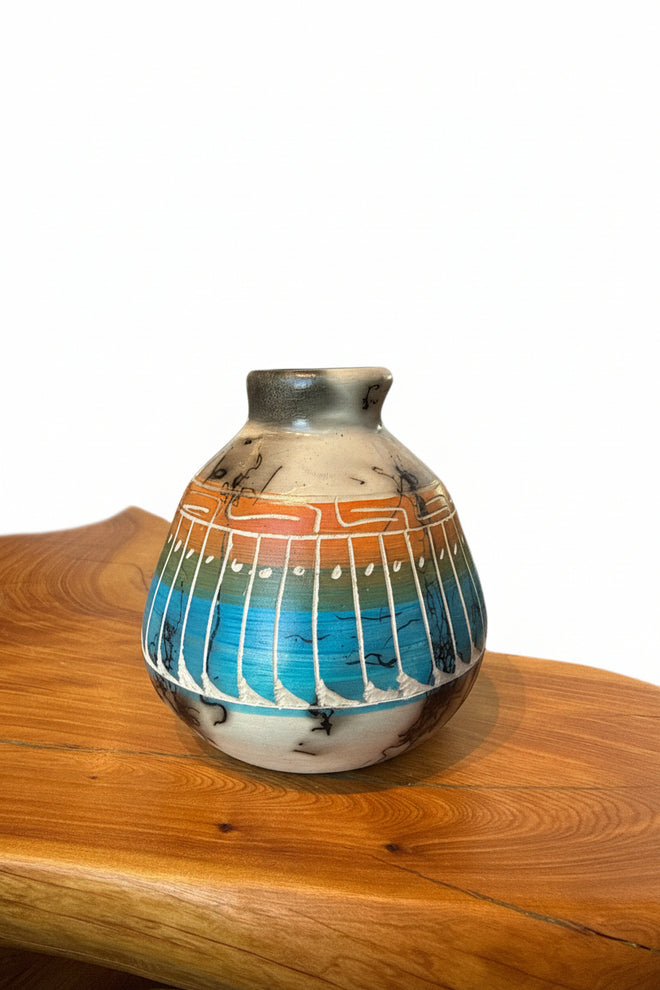Navajo Carved Vase by Artist Larry Livingston 4"H x 4"W