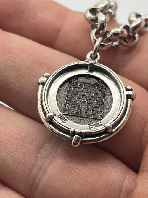 Y coin bracelet