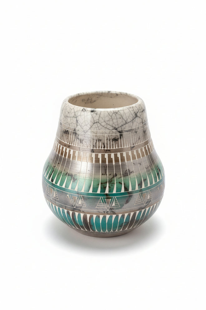 Navajo Carved Round Vase by Artist Yolanda Yazzie 4.5"H x 4.5"W