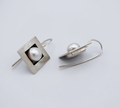 Square Pearl Earrings