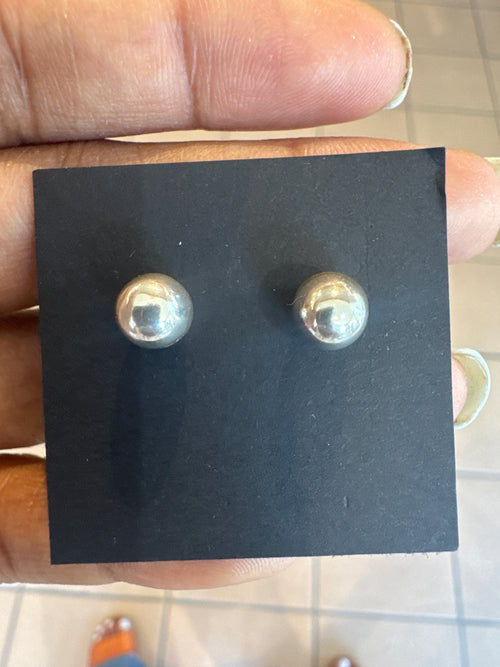 Silver Oval Post Earrings