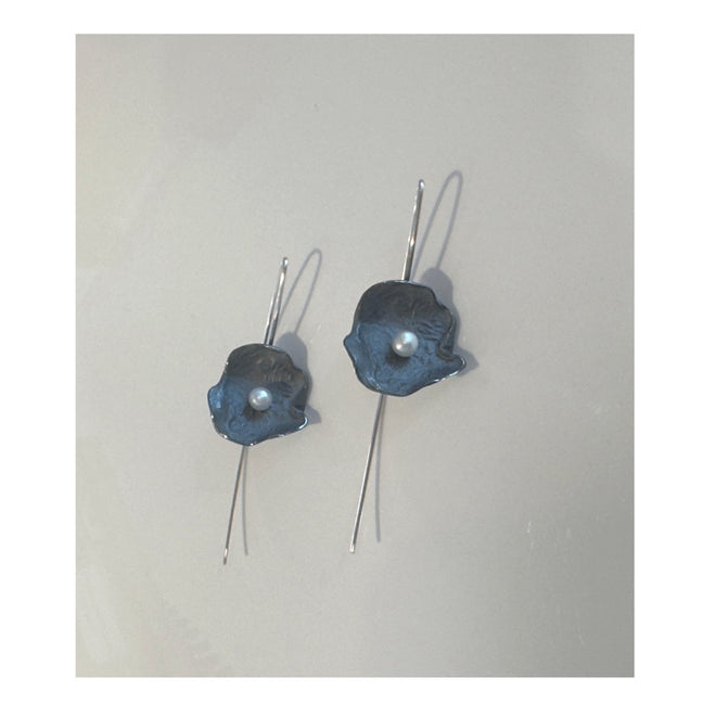 Oxidized Silver Shell Earrings with Pearl - French Wire