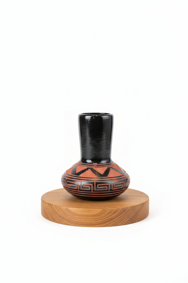 Navajo Ceramic Vase by Michael Davis 5"H x 4.5"W