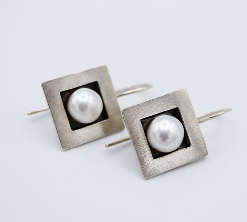 Square Pearl Earrings