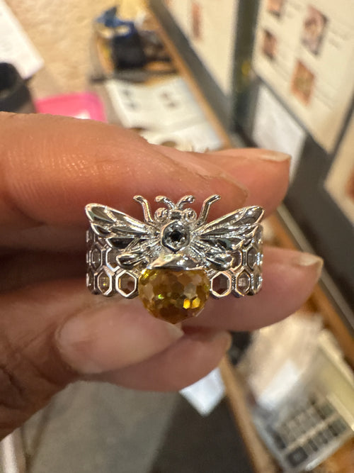 Hello butterfly ring