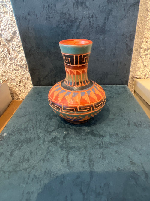 Deraina Nelson Horsehair Pottery – Ceramic Multicolor Vase
