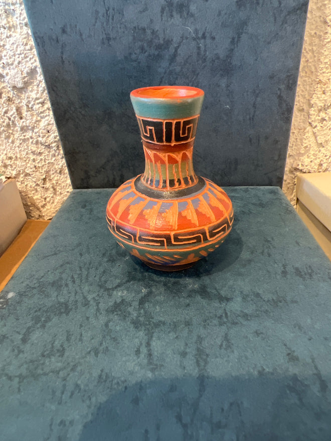Deraina Nelson Horsehair Pottery – Ceramic Multicolor Vase