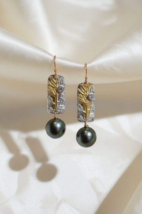 10mm Tahitian Pearls with 2mm Diamond Earrings