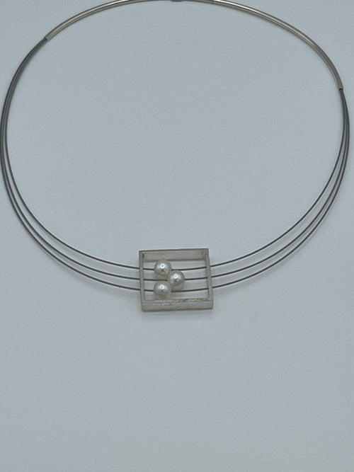 Triple Pearl Square Necklace