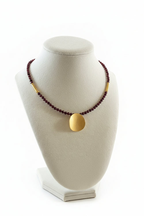 Garnet Beaded Necklace - Round Curved Golden Pendent