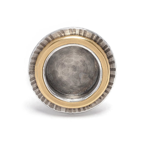 OXIDIZED GOLD CIRCLE RING