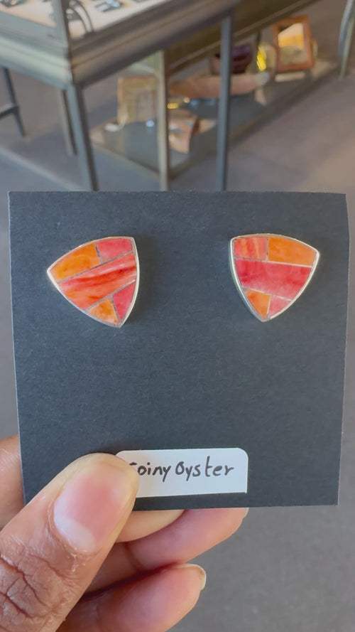 Spiny Oyster Post Earrings (Navajo Inlaid)