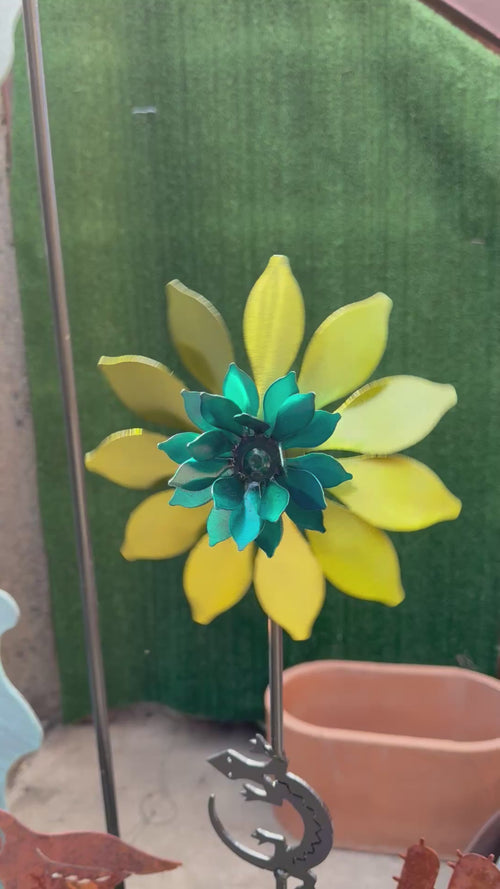 Pin Wheels Garden Sculpture