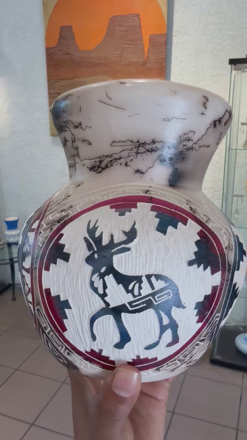 Handmade Navajo Four-Sided Horsehair Pottery Vase by Carla Joe – Eagle, Elk, Turtle & Coyote